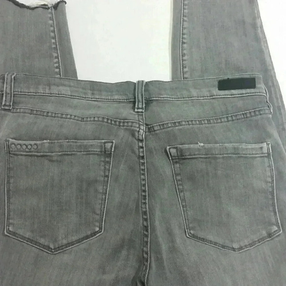 BLANKNYC The Bond mid Rise Skinny Distressed Jean - Picture 4 of 8